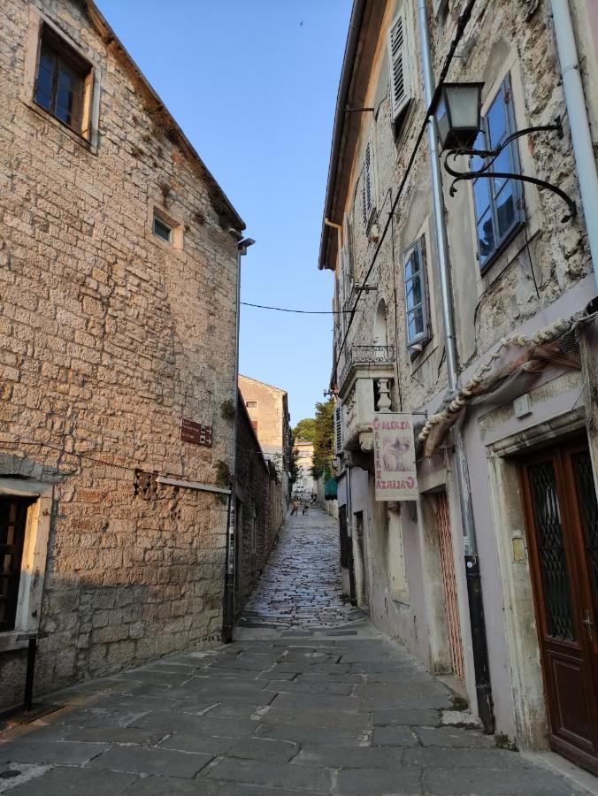 ApartVilla Castropola Esterno foto