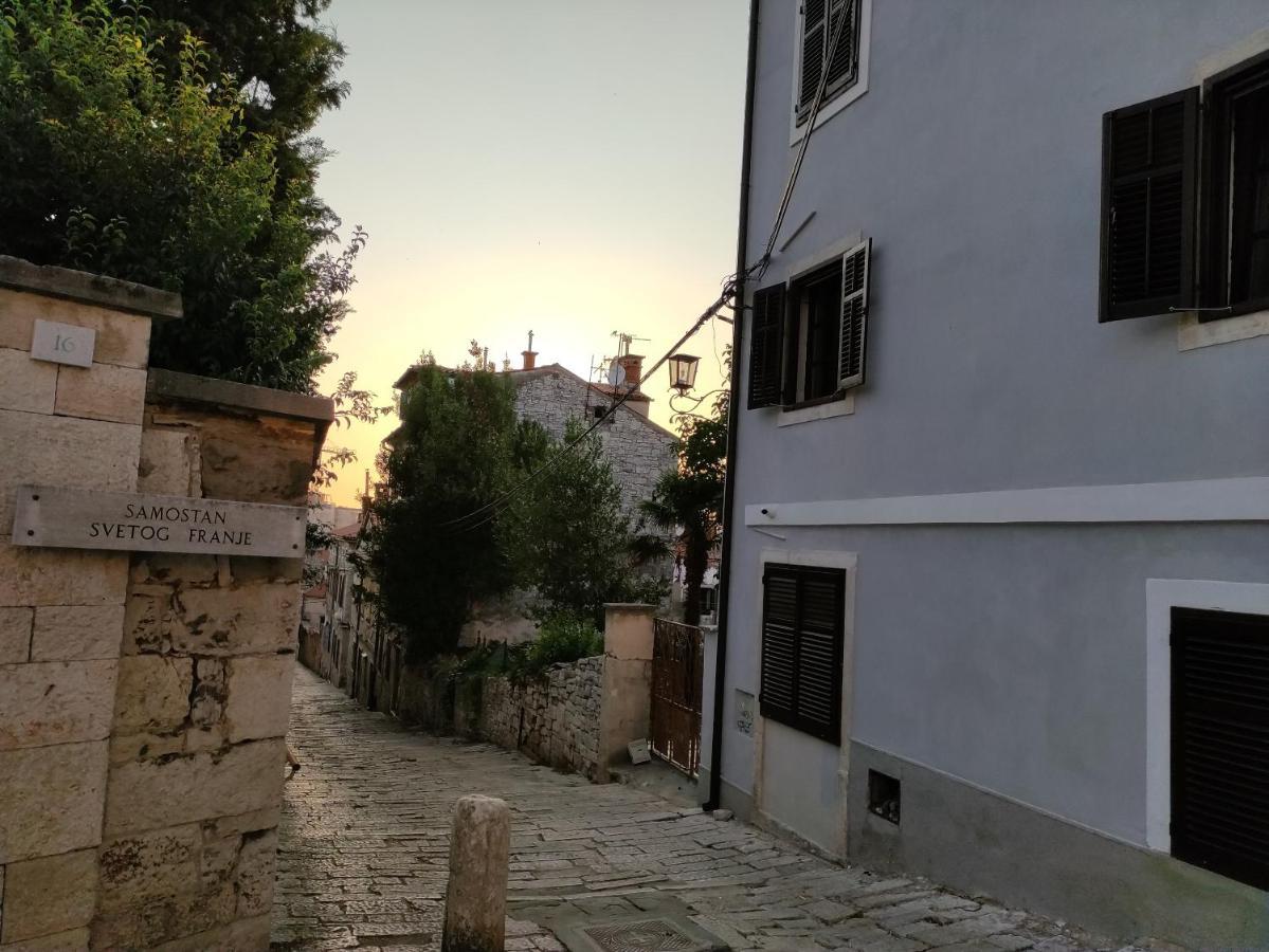 ApartVilla Castropola Esterno foto