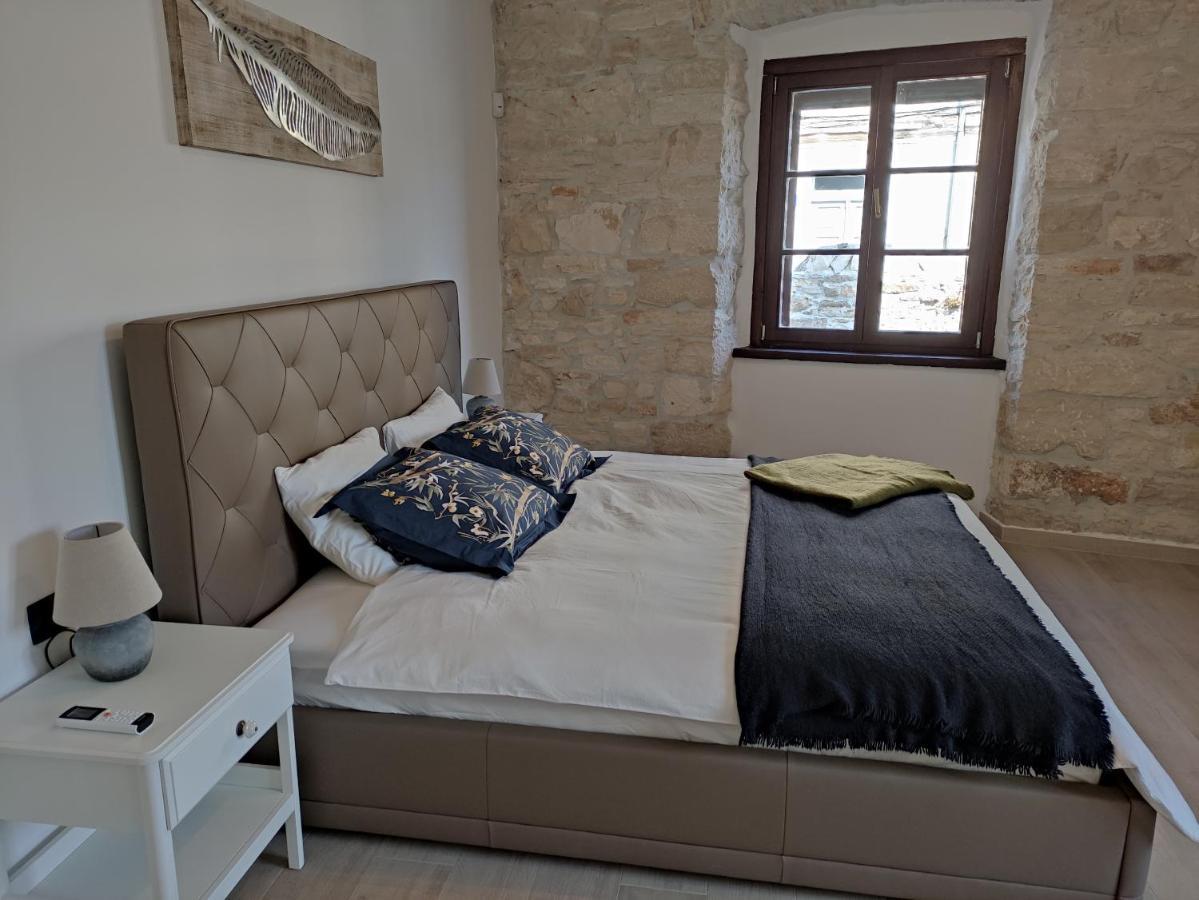 ApartVilla Castropola Esterno foto