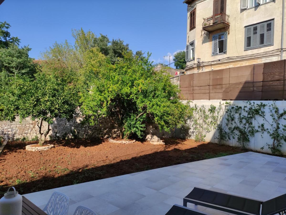 ApartVilla Castropola Esterno foto
